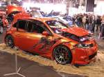 Renault Megane mit Motorbelichtung. Gesehen auf dem Carstyling Tuning Show, M�rz 2011.