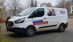 =Ford Transit Custom des Heizungsbauers TRAPP steht im November 2021 in Hünfeld