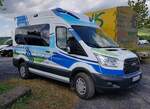 =Ford Transit von ALLIANZ MOBIL steht auf dem Parkplatzgelände der RettMobil 2022 in Fulda, 05-2022