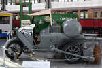 Eine Straßenkehrmaschine mit Wasserkessel, gebaut 1924 bei Krupp war Mitte August 2020 im Verkehrszentrum des Deutschen Museums in München zu sehen.