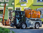 Im Bild eine Kommunalmaschine MC 250 von K�rcher, welche hier f�r die Bew�sserung von Gr�nanlagen genutzt wurde.