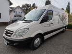 =MB Sprinter von PETIT PARIS steht im November 2025 in Laubach
