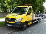 =MB Sprinter als Autotransporter des ADAC steht in Fulda anl.