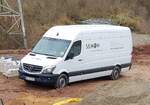 =MB Sprinter von SEHON steht auf einer Baustelle in Künzell, 11-2021