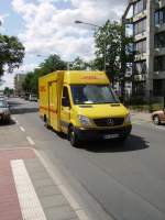 Ein DHL Mercedes Benz Sprinter am 11.06.11 in Frankfurt am Main 
