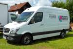 MB Sprinter der Autovermietung KRÄMER, gesehen bei der Kreistierschau des LK Fulda in Petersberg-Melzdorf, Juni 2014