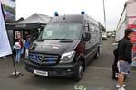 Gepanzerter Mercedes Benz Sprinter RTW am 18.05.18 auf der RettMobil in Fulda 