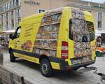 =MB Sprinter als Verkaufswagen der Bäckerei NIEDERMAYER steht auf dem Wochenmarkt in Berchtesgaden, 06-2022