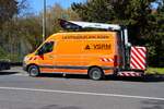 Verkehrssicherung Rhein Main Mercedes Benz Sprinter mit Hebebühne am 02.04.26 in Hanau