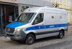 =MB Sprinter der Justizverwaltung steht in Hünfeld im März 2021