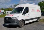 =MB Sprinter der Autovermietung AVIS steht auf dem Parkplatzgelände der RettMobil 2022 in Fulda, 05-2022