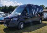 =MB Sprinter des Caterers NELLES steht auf dem Ausstellerparkplatz beim Bürgerfest  200 Jahre Landkreis Fulda  auf dem Gelände von Schloß Fasanerie im Juni 2022.