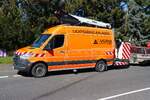 Verkehrssicherung Rhein Main Mercedes Benz Sprinter mit Hebebühne am 02.04.26 in Hanau