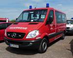 =MB Sprinter der Feuerwehr LANGENFELD, gesehen auf dem Parkplatz der RettMobil 2017 in Fulda - Mai 2017