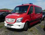 =MB Sprinter der Feuerwehr Stadt HILDEN, gesehen auf dem Parkplatz der RettMobil 2017 in Fulda - Mai 2017