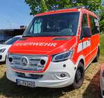 =MB Sprinter der Feuerwehr HILDESHEIM, abgestellt auf dem Parkplatz der 2025er Rettmobil in Fulda