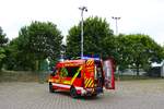 Feuerwehr Karben Petterweil Mercedes Benz Sprinter ELW (Florian Karben 6/11) am 24.05.25 bei einen Fototermin.