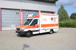 Rettungsdienst Main Taunus Kreis Mercedes Benz Sprinter RTW am 05.08.18 beim Tag der Offenen Tür der Feuerwehr Hofheim am Taunus zur 150 Jahre Feier