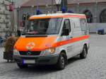 Rettungswagen Mercedes  in der Stadt Konstanz am 11.05.2010