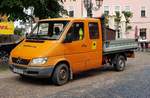 =MB Sprinter vom Bauunternehmen BOCK steht im Juni 2019 in Hünfeld beim Rathausumbau
