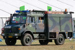 Ein Unimog Feuerwehrfahrzeug der Niederländischen Luftwaffe. (Volkel, Juni 2004)