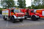 Feuerwehr Rodenbach Mercedes Benz Unimog U5023 TLF3000 (Florian Rodenbach 1-25-1) und Feuerwehr Frankfurt am Main Bergen Unimog U5023 GW-L Kats am 28.06.25 in Nidderau beim Tag der Feuerwehr