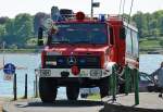 MB Unimog 1300 L, GW-L1 der Freiwilligen Feuerwehr Königswinter in Niederdollendorf - 03.05.2014