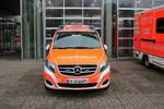 BF Frankfurt am Main Mercedes Benz V-Klasse ELW B-Dienst am 30.10.20 in Eckenheim an der Wache 1