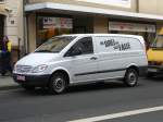 MB Vito mit Werbung f�r alle drei Nutzfahrzeugsparten des Fahrzeugherstellers mit dem Stern