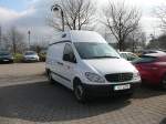 MB Vito mit Hochdach der DB am Bahnhof Achern, 01.04.2009