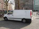 Ein Mercedes Benz Vito der DB AG in Frankfurt am Main am 25.03.11 am Hbf