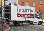 =Opel Movano von OBJEKTHOUSE steht im November 2021 zur Entladung in Hünfeld