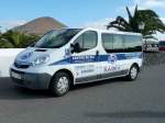 Opel Vivaro als Behindertentransportfahrzeug, Lanzarote im Januar 2013