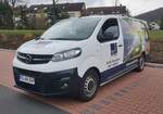 =Opel Vivaro C vom Heizungsbauer WEIS steht im April 2021 in Fulda