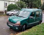 Grüner Renault Kangoo in 10.2020