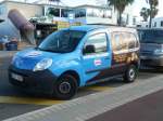 Renault Kangoo als Werbetr�ger f�r die Firma NESTLE`, gesehen im Januar 2013 auf Lanzarote