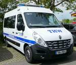=Renault Master vom THW Ortsverband GELNHAUSEN steht auf dem Parkgelände der RettMobil Fulda, Mai 2017