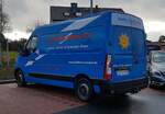 =Renault Master von Elektro-KUHNERT steht auf einem Parkplatz in Fulda, 01-2022