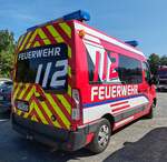 =Renault Master als MTW der Feuerwehr PETERSBERG, steht auf dem Gästeparkplatz anl.