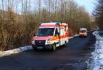 Malteser Rettungsdienst Wetterau VW Crafter RTW beim Abrücken am 31.01.26 nach einer Großübung in Büdinger Gewerbegebiet