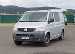 =VW T5 der Bundespolizei steht bereit für die nächste Vorführung der Diensthundeführer, gesehen beim Tag der offenen Tür anl.