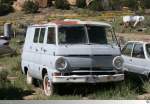 Old and Rusty: In Budville, New Mexico / USA wartet dieser Dodge A 100 Transporter auf seine Wiederauferstehung.