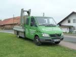 MB Sprinter als Doppelkabiner mit kurzer Ladefl�che von  HOLZBAU ZIEGLER  steht auf einer Baustelle in 36100 Petersberg-Marbach, April 2011