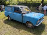Bedford HA Kleintransporter aus dem Jahr 1970. Dieser Kleinlieferwagen basierte auf dem Chassis des Vauxhall Viva HA. Zwischen 1964 und 1983 verkaufte Bedford im Vereinigten K�nigreich rund 700.000 dieser einfach ausgestatteten Lieferwagen. Bei der N ...