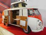 =VW T1 als Campingfahrzeug ausgestellt bei den Retro Classics in Stuttgart, 03-2019
