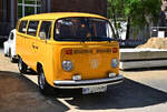 VW T2 Bulli, am 1.5.2026 auf dem Show / Ausstellungsgel�nde des Fr�hlingserwachen der Oldtimerfreunde Grenzland, Loherhof Geilenkirchen