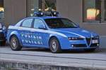 Alfa Romeo der Italienischen Polizei aufgenommen am Bahnhof in Bozen.