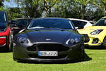 Aston Martin V8 Vantage, am 1.5.2026 auf dem Zuschauer Parkplatz des Fr�hlingserwachen der Oldtimerfreunde Grenzland, Loherhof Geilenkirchen 
