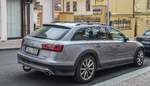 Rückansicht: Audi A6 Avant Allroad, gesehen in Dezember, 2019.