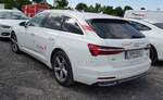 =Audi A 6 der Firma DLOUHY, ein Fahrzeugausstatter, aus Österreich steht auf dem Parkplatzgelände der RettMobil 2022 in Fulda, 05-2022